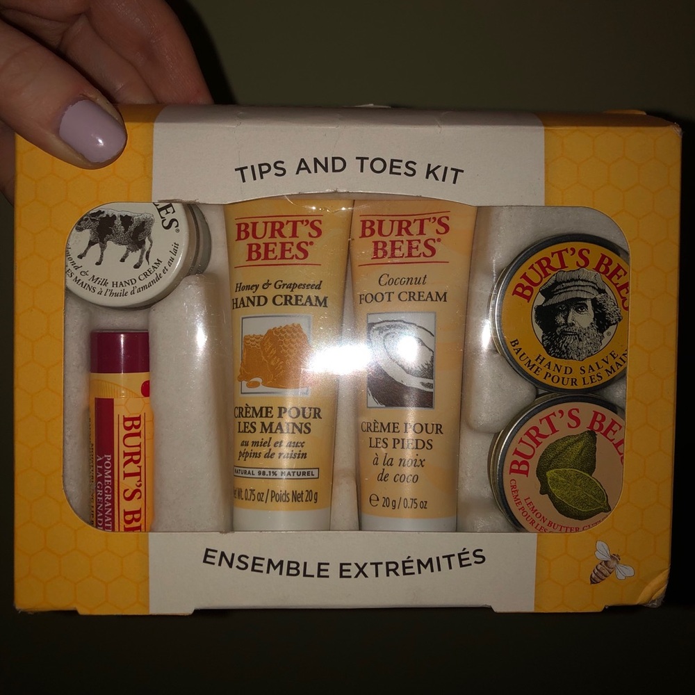 Burt’s Bees Tips and Toes Kit